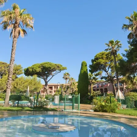 La Pinede 2/3p 6/7 Appartement Hyères
